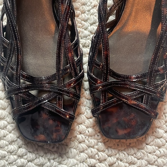 Stuart weitzman —size 8 narrow sling sandals. - Picture 2 of 6